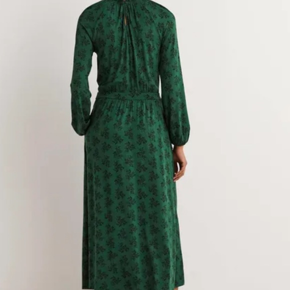 Boden Ruffle Neck Jersey midi dress - Picture 2 of 5